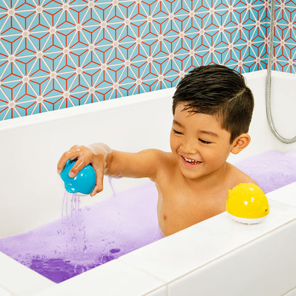 Colour Buddies Bath Bombs &amp; 2 Toy Dispenser Set